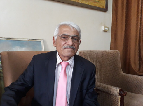 الباحث نزيه عبد الحميد